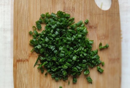 Фото шага рецепта Жареные пирожки с луком и яйцом 173611 шаг 12