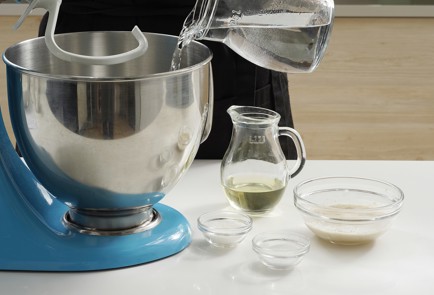 Фото шага рецепта Жареные пирожки с печенью 153127 шаг 3  