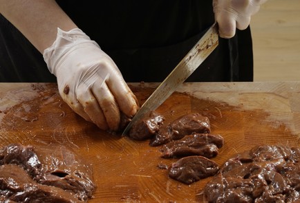 Фото шага рецепта Жареные пирожки с печенью 153127 шаг 8  