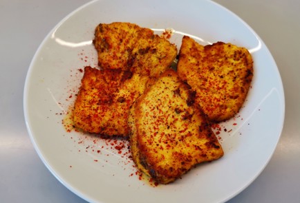 Фото шага рецепта Жареный адыгейский сыр карри 186848 шаг 12  