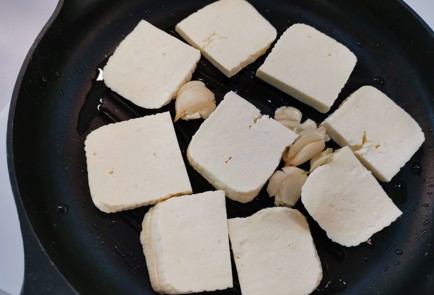 Фото шага рецепта Жареный адыгейский сыр 189204 шаг 4  