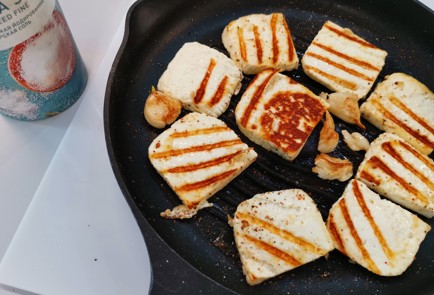 Фото шага рецепта Жареный адыгейский сыр 189204 шаг 8  