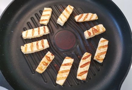 Фото шага рецепта Жареный халуми 188782 шаг 9  