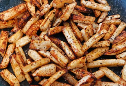 Фото шага рецепта Жареный корень сельдерея 174118 шаг 10  