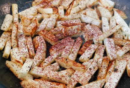 Фото шага рецепта Жареный корень сельдерея 174118 шаг 8  