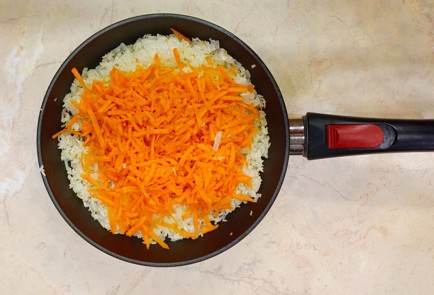 Фото шага рецепта Жаренный рис на сковороде 187000 шаг 8  