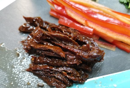 Фото шага рецепта Жареный спрингролл 188418 шаг 4  