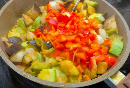 Фото шага рецепта Жаркое из курицы с овощами 175500 шаг 8  