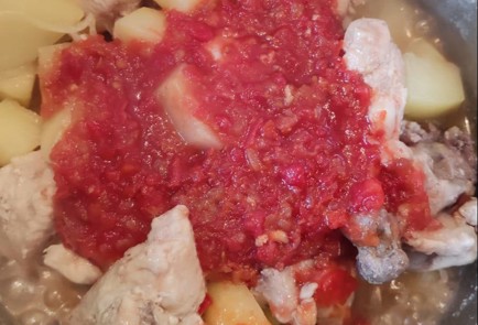 Фото шага рецепта Жаркое с курицей и картофелем 173498 шаг 11