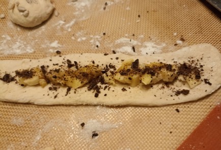 Фото шага рецепта Жаворонки с шоколадом и бананом 191147 шаг 6  