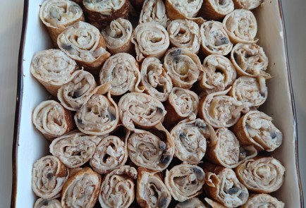 Фото шага рецепта Запеченные блины с жюльеном 175269 шаг 19  