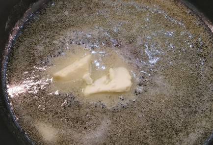 Фото шага рецепта Жюльен из лисичек 174724 шаг 3  