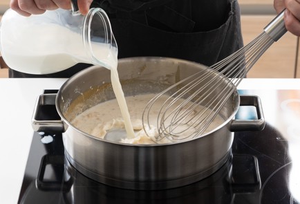 Фото шага рецепта Жюльен с курицей и грибами 140332 шаг 11  