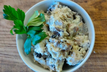 Фото шага рецепта Жюльен с курицей на сковороде 191188 шаг 17  