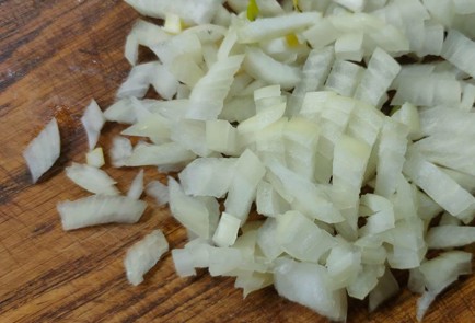 Фото шага рецепта Жюльен с курицей на сковороде 191188 шаг 2  