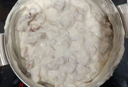 Фото шага рецепта Жюльен с куриным филе и грибами 191148 шаг 10  