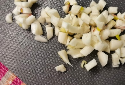 Фото шага рецепта Жюльен с трюфельным соусом 173408 шаг 3  