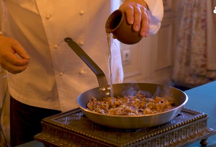 Фото шага рецепта Жюльен в тесте 151571 шаг 12  