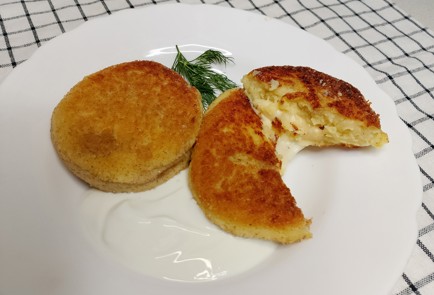 Фото шага рецепта Зразы картофельные с сыром 191610 шаг 10  