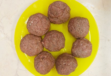 Фото шага рецепта Зразы мясные с начинкой из яиц 187052 шаг 10  