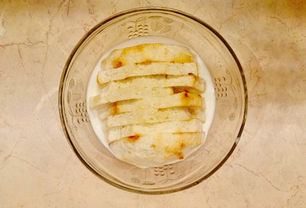 Фото шага рецепта Зразы мясные с начинкой из яиц 187052 шаг 5  