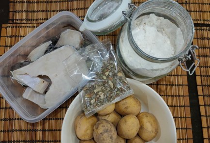 Фото шага рецепта Зубатка с картофелем 175118 шаг 1