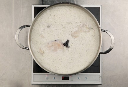 Фото шага рецепта Зубатка в сливочном соусе 51190 шаг 4  