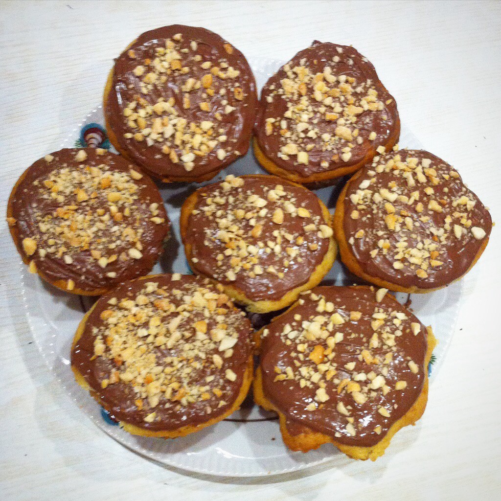 Фото рецепт Маффины со смородиной