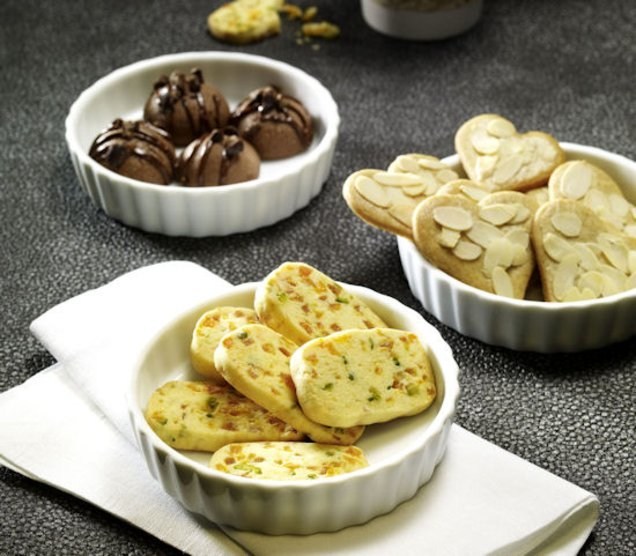 Фото рецепт Немецкое рождественское печенье (Plätzchen)