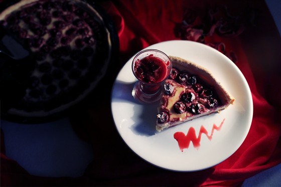 Фото рецепт Вишневый пирог с заварным кремом