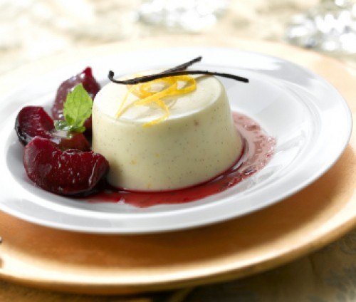 Фото рецепт Панна-котта с миндальным соусом