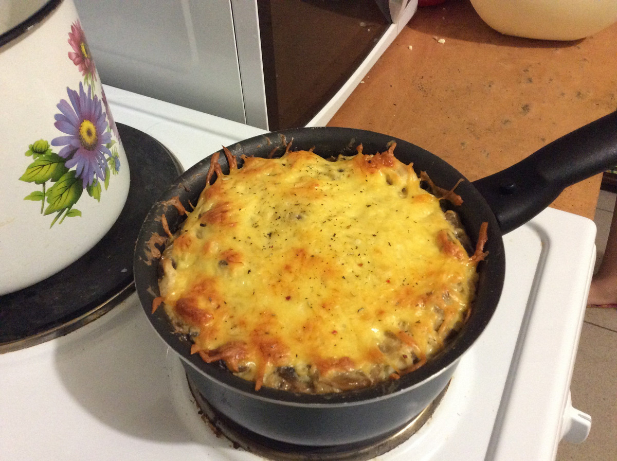 Фото рецепт Жюльен с курицей и шампиньонами