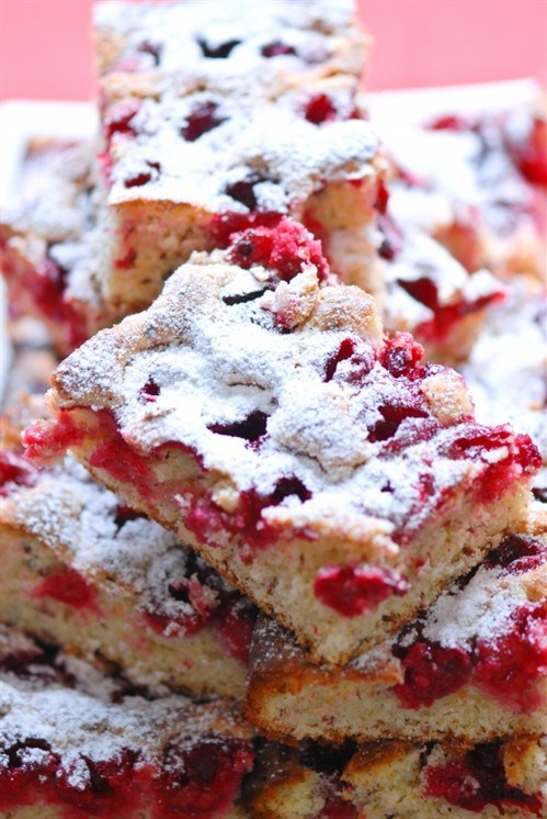 Фото рецепт Вишневый пирог с геркулесом