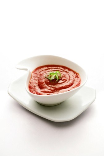 Фото рецепт Томатный соус, приготовленный в микроволновке