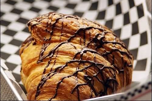 Фото рецепт Круассаны из готового слоеного теста