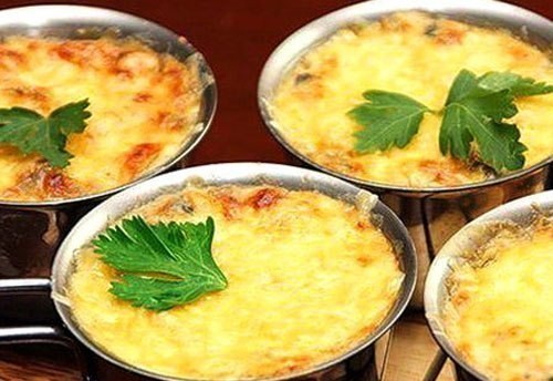 Фото рецепт Жюльен с курицей и грибами