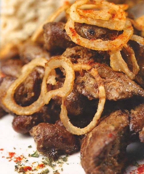 Фото рецепт Жареная куриная печенка с луком и специями