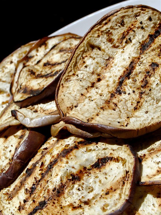 Фото рецепт Маринованные баклажаны с каперсами и мятой