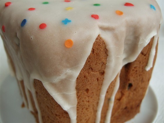 Фото рецепт Пасхальный кулич со специями и лимонной цедрой