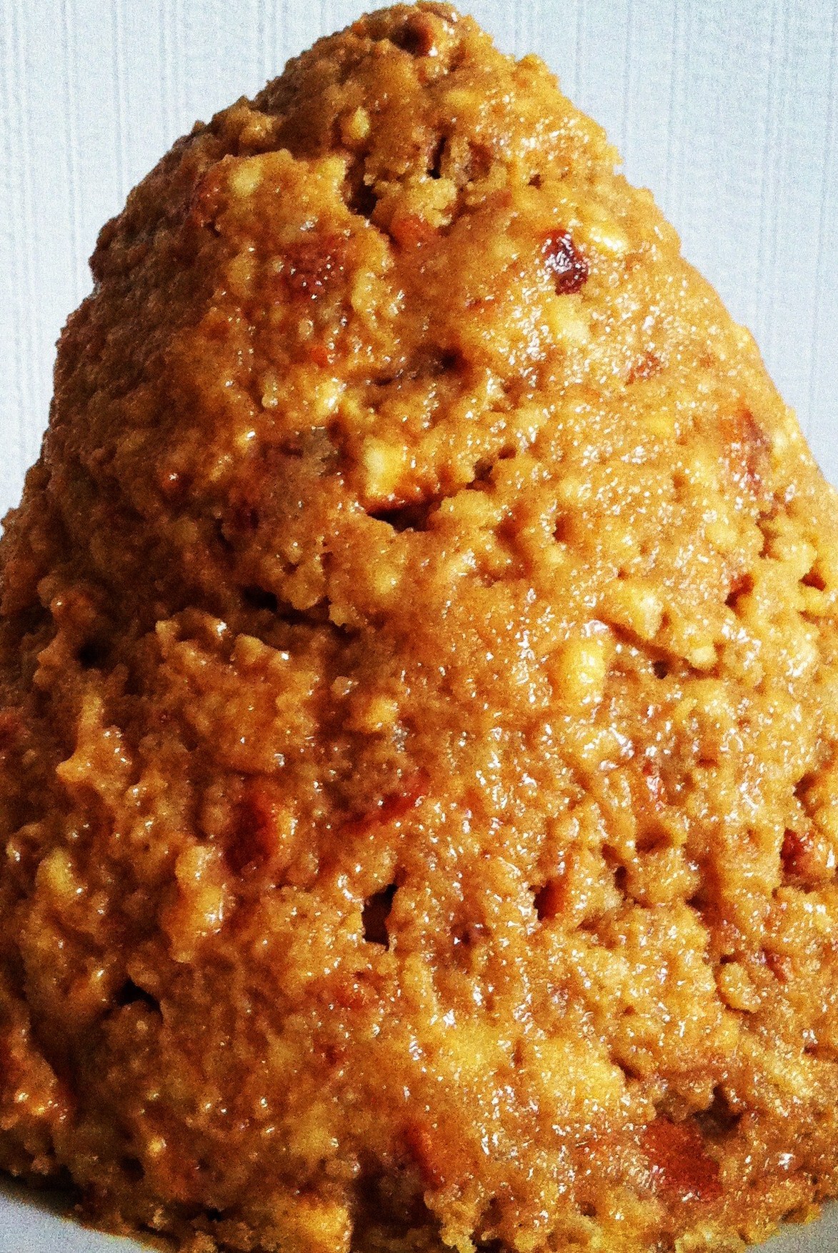 Фото рецепт Классический торт «Муравейник» с кремом из вареной сгущенки