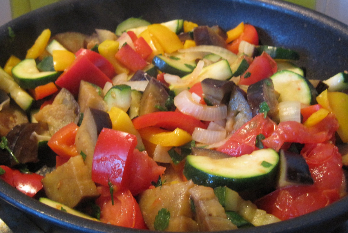 Фото рецепт Рататуй с цукини и баклажаном