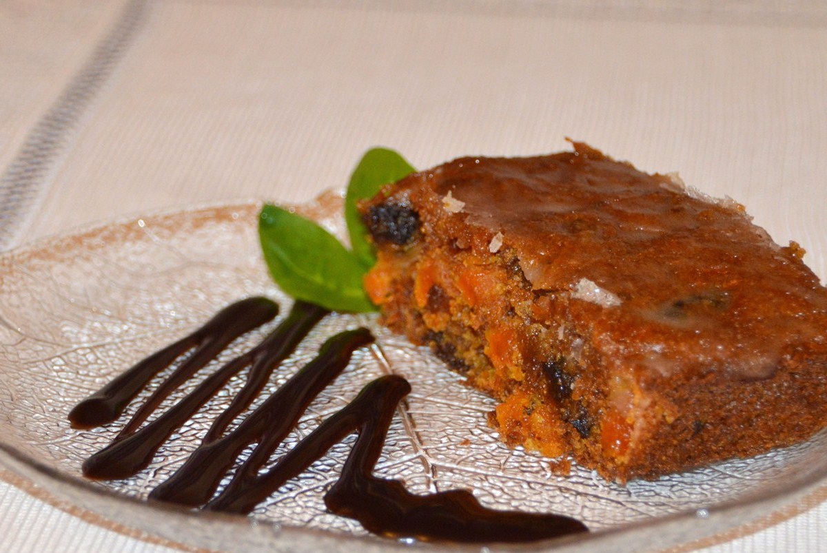 Фото рецепт Пряный морковный пирог