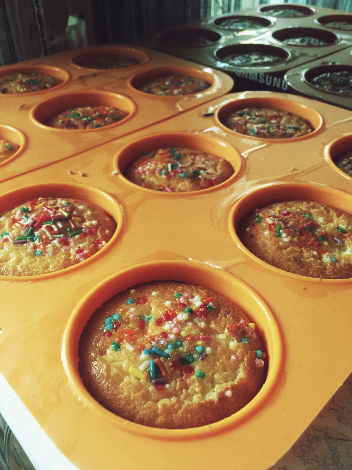 Фото рецепт Кексы творожные с изюмом