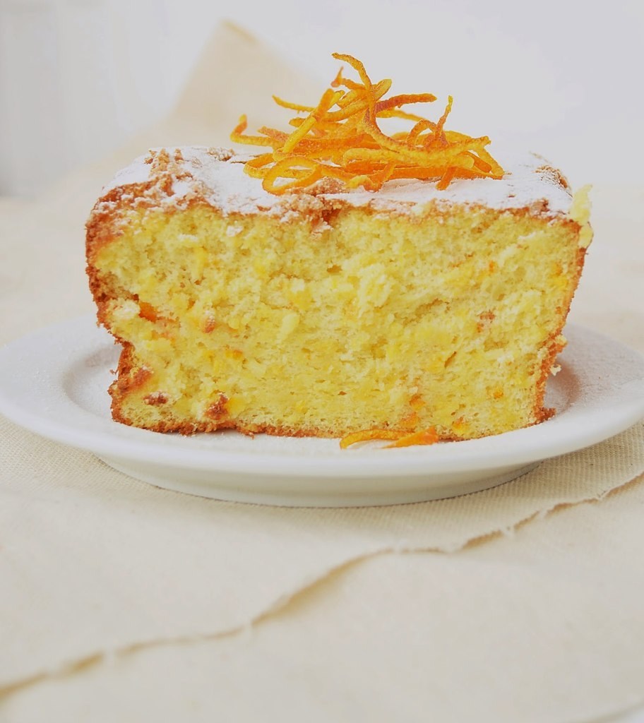 Фото рецепт Апельсиновый кекс с изюмом