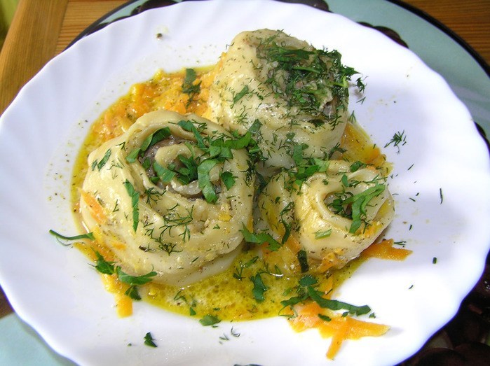 Фото рецепт Рулеты из теста с фаршем (очень ленивые пельмени)