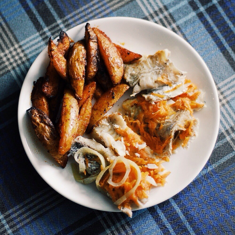 Фото рецепт Зубатка, запеченная с овощами