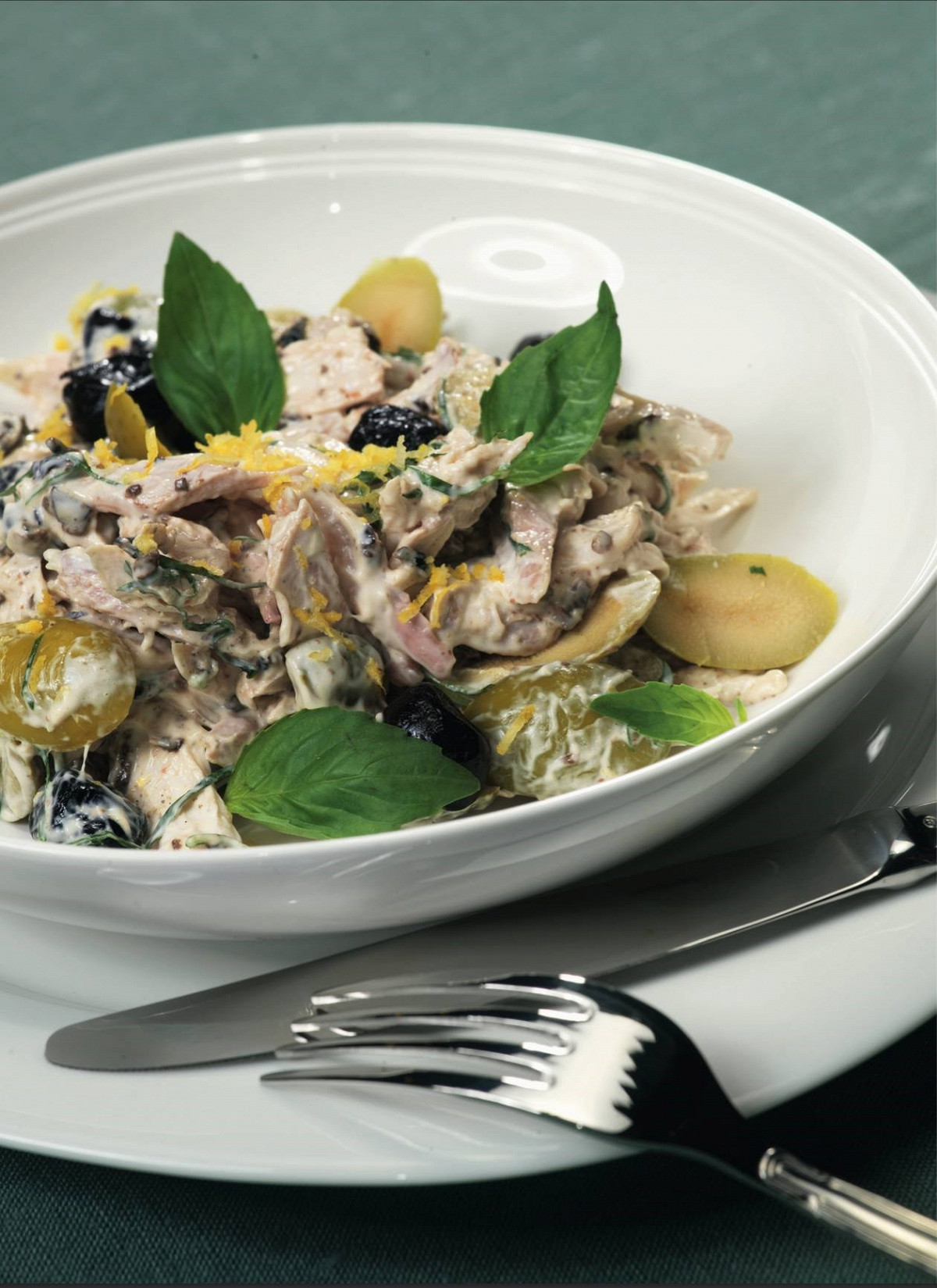 Фото рецепт Холодная курица с оливками и лимоном