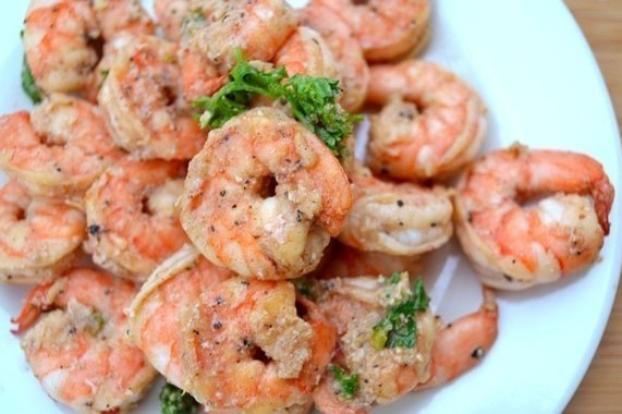 Фото рецепт Креветки с чесночным соусе