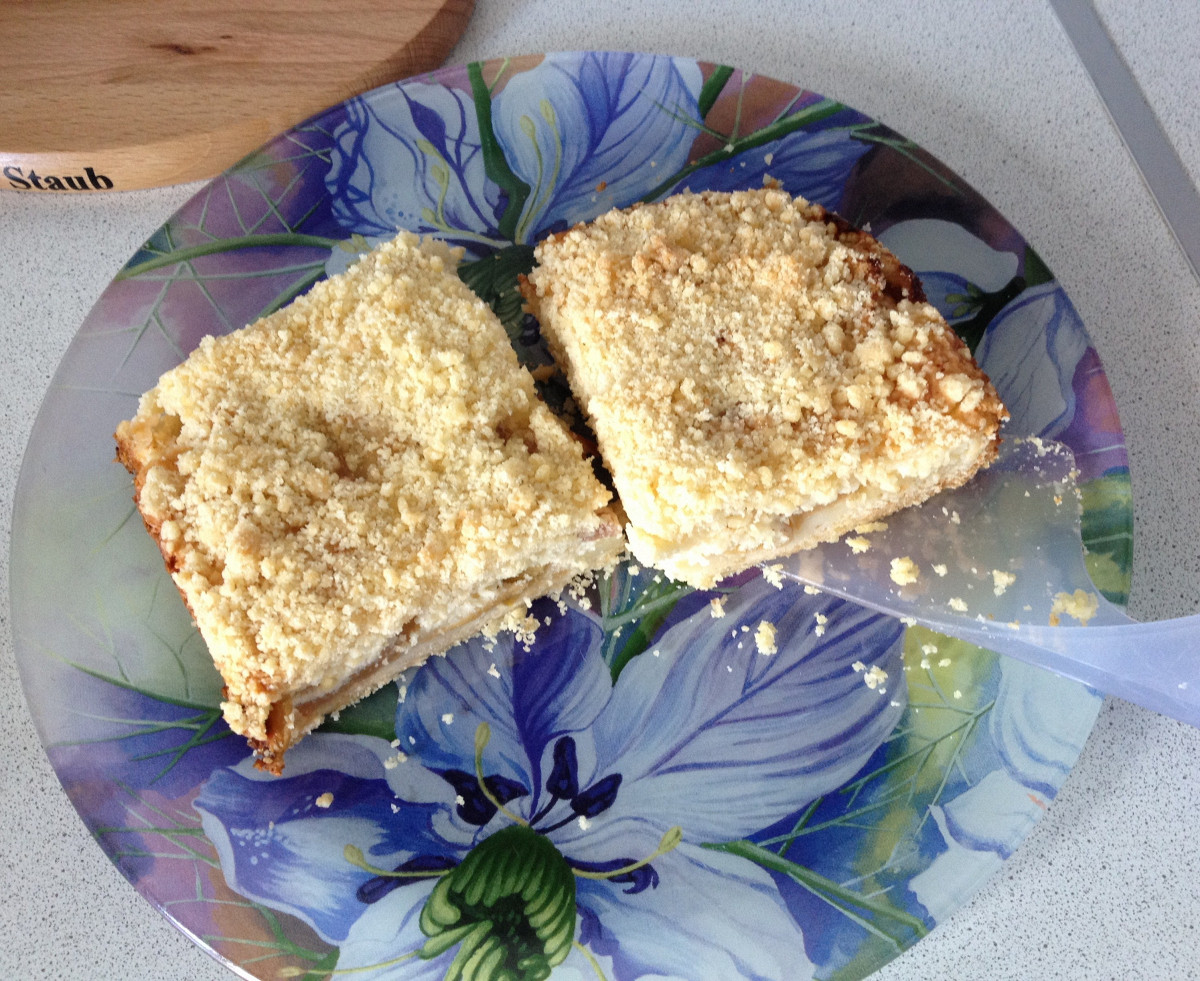 Фото рецепт Песочный пирог с творогом и яблоками