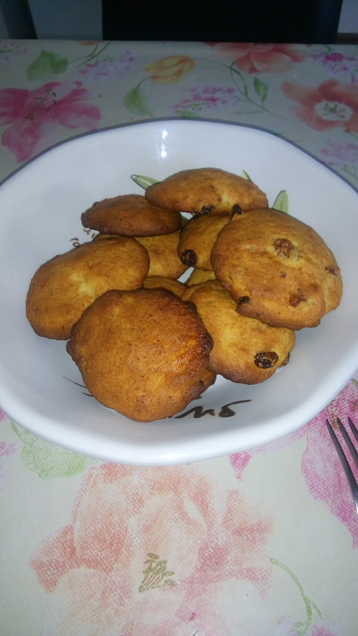 Фото рецепт Печенье творожное с изюмом